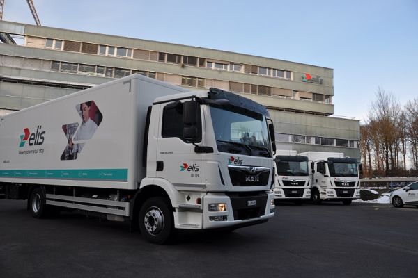 8 neue Nutzfahrzeuge von MAN Truck & Bus Schweiz für Elis Suisse AG