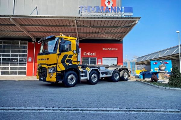 Kurt Eberle AG renouvelle sa confiance à Renault Trucks